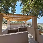 Yerodabelo Traditional Family Mansion