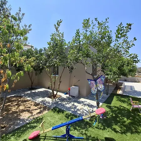 Yerodabelo Traditional Family Mansion Villa *