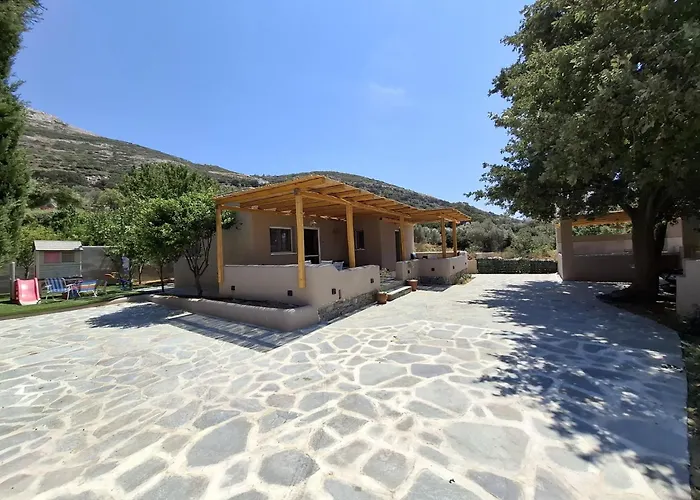 Yerodabelo Traditional Family Mansion Villa *